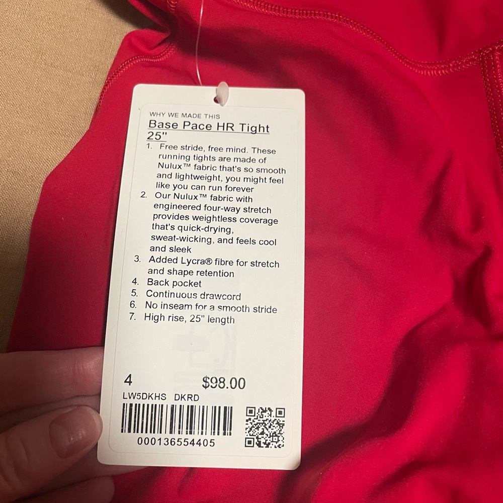 NWT Lululemon leggings- red, size 4